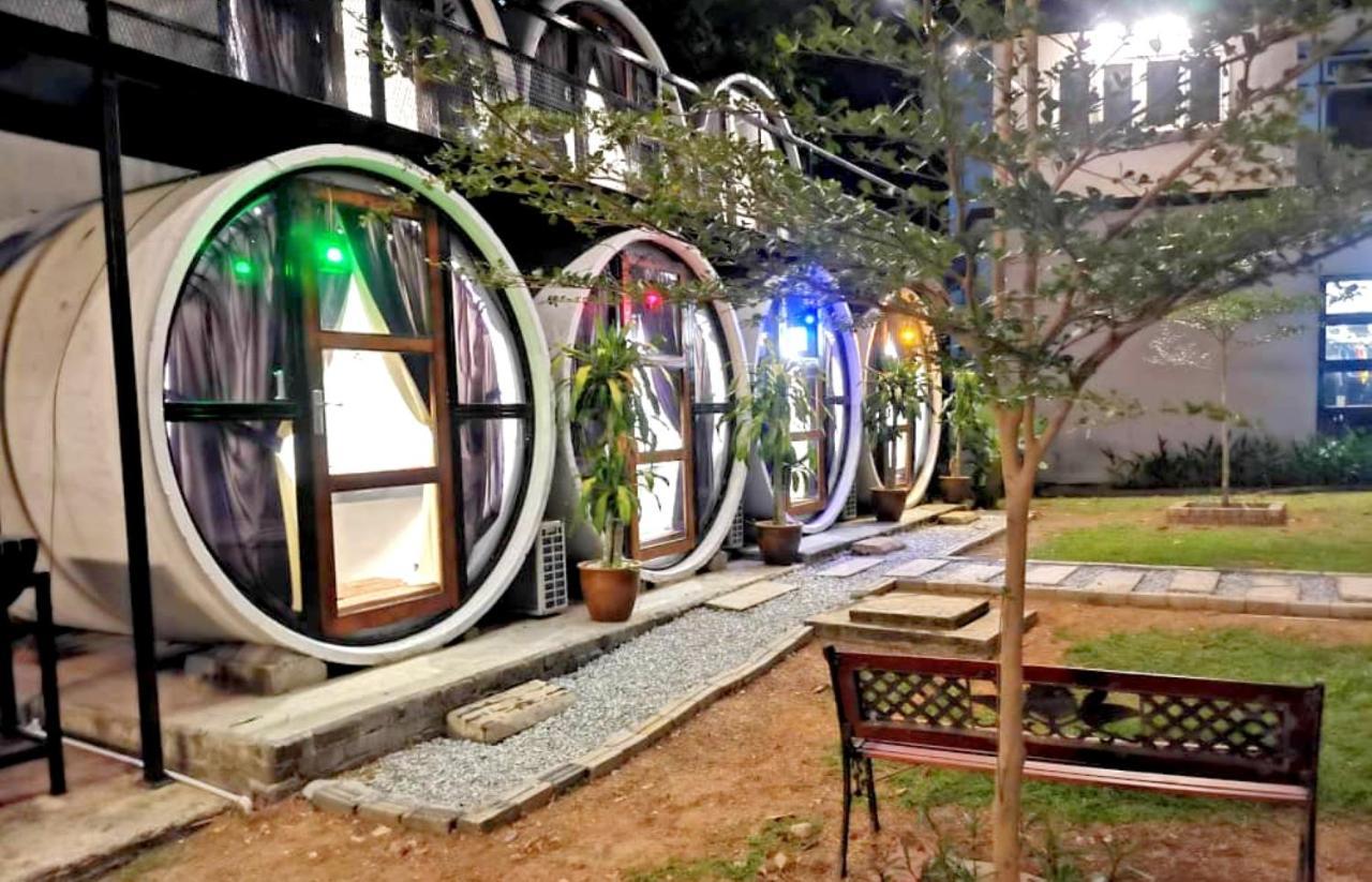 Mango'S Park Port Dickson Hotel Exterior foto